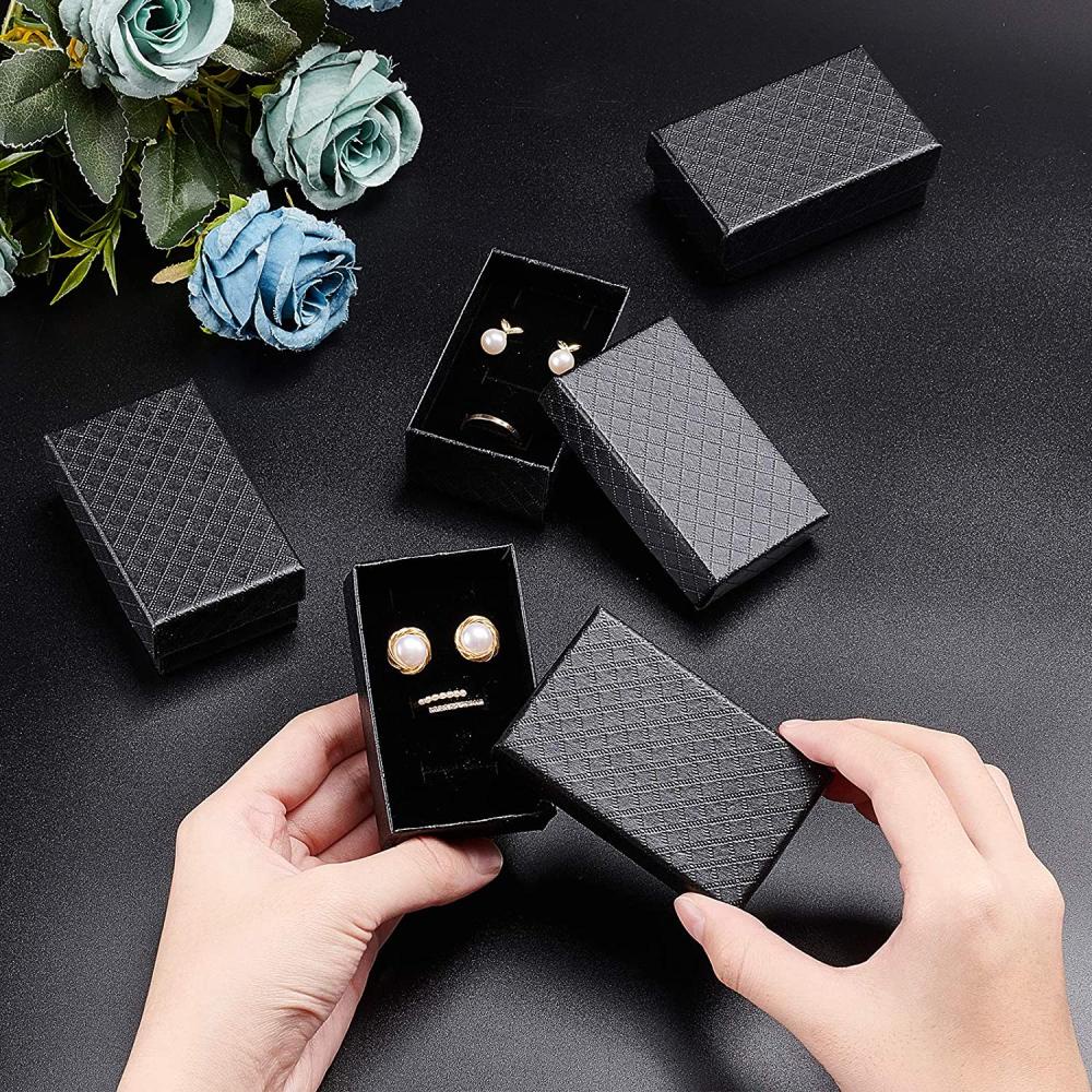 Diamond Patterned Cardboard Jewelry Gift Box